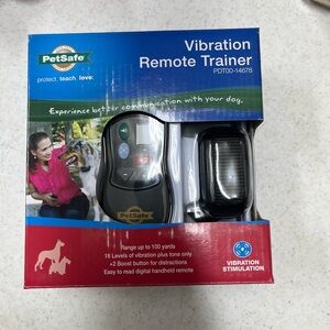 PetSafe Vibration Remote Trainer - Black and Blue
